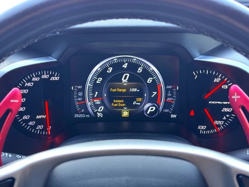 Used 2019 Chevrolet Corvette Grand Sport w/ Carbon Flash Badge Package image 27