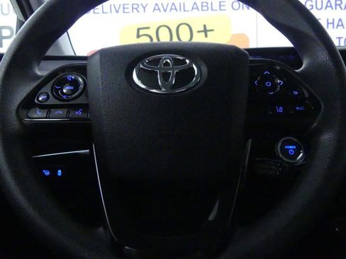 Used 2022 Toyota Prius LE image 16