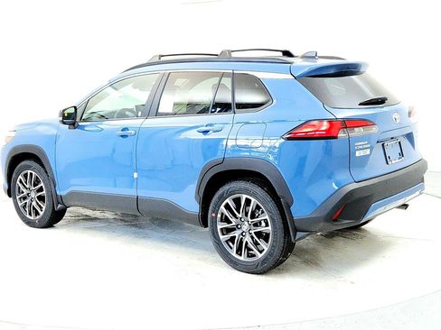 New 2026 Toyota Corolla Cross XLE image 4