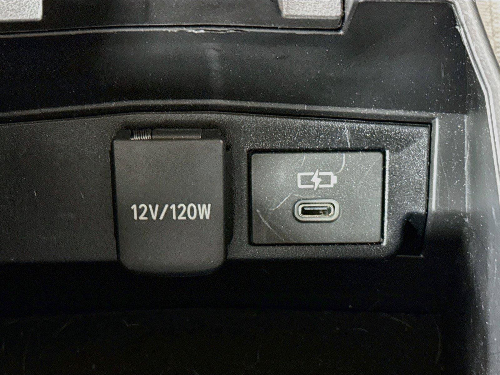 Used 2026 Toyota Corolla LE FWD image 33