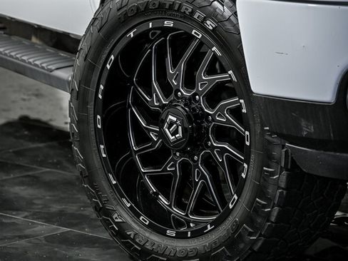 Used 2012 GMC Sierra 3500 Denali AWD/4WD image 3