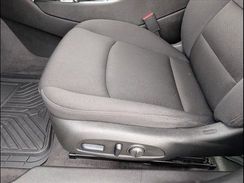 Used 2023 Chevrolet Malibu LT FWD image 10