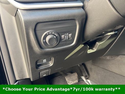 Certified 2023 Jeep Grand Cherokee L Laredo image 44