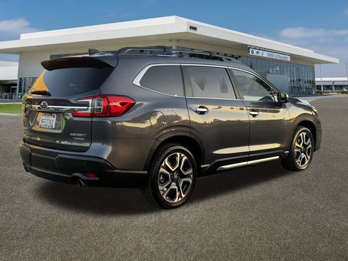 Used 2023 Subaru Ascent Touring image 11