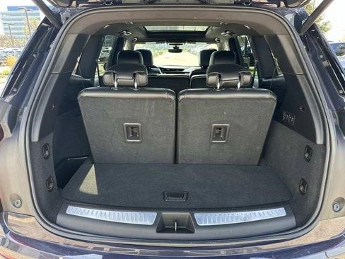 Certified 2024 Cadillac XT6 Premium Luxury w/ Technology Package FWD image 7