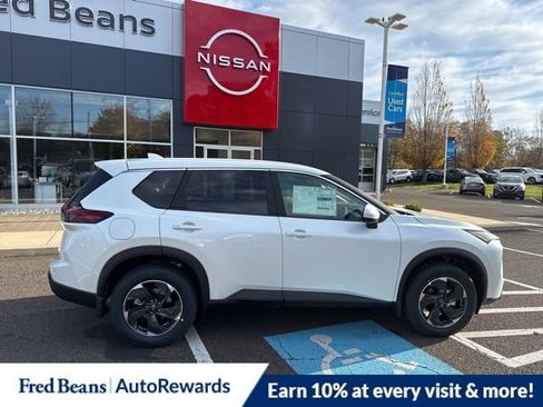 New 2026 Nissan Rogue SV image 8