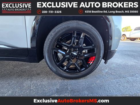 Used 2020 Chevrolet Traverse Premier w/ Redline Edition image 14