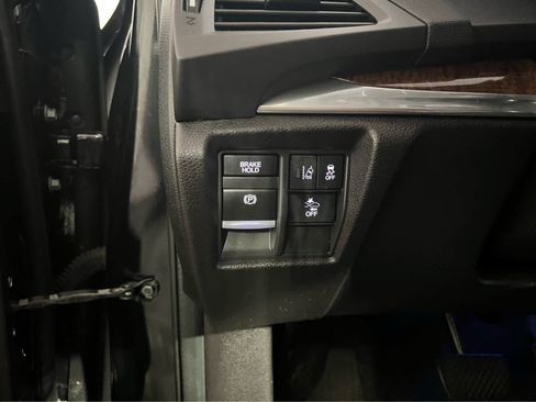 Used 2017 Acura MDX SH-AWD w/ Technology Package image 21