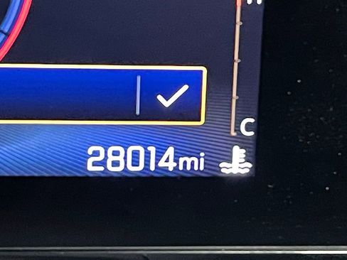 Used 2024 Chevrolet Trax LT w/ Driver Confidence Package image 6