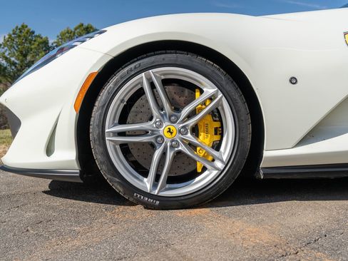 Certified 2019 Ferrari 812 Superfast image 9