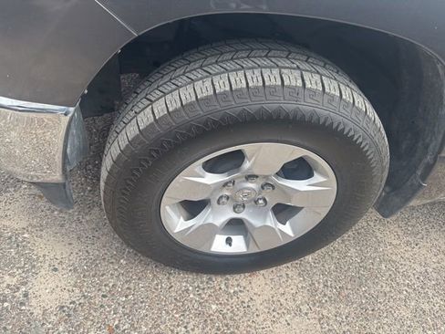 Used 2021 RAM 1500 Big Horn image 24