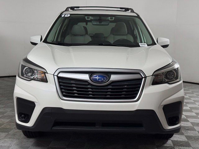 Used 2019 Subaru Forester Premium AWD/4WD image 11