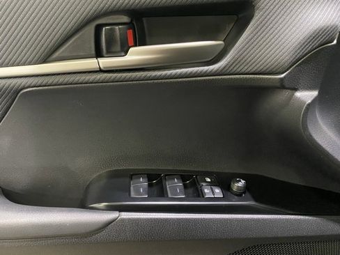 Certified 2025 Toyota Camry SE w/ Convenience Package image 13