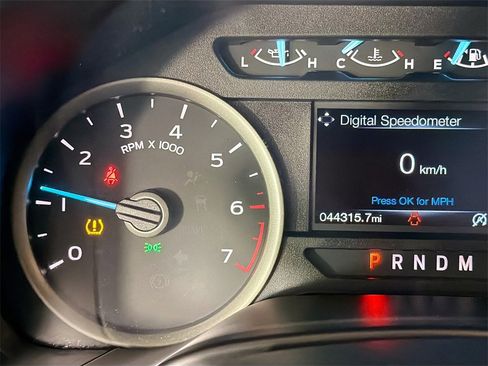 Used 2019 Ford F150 XLT w/ Trailer Tow Package image 14