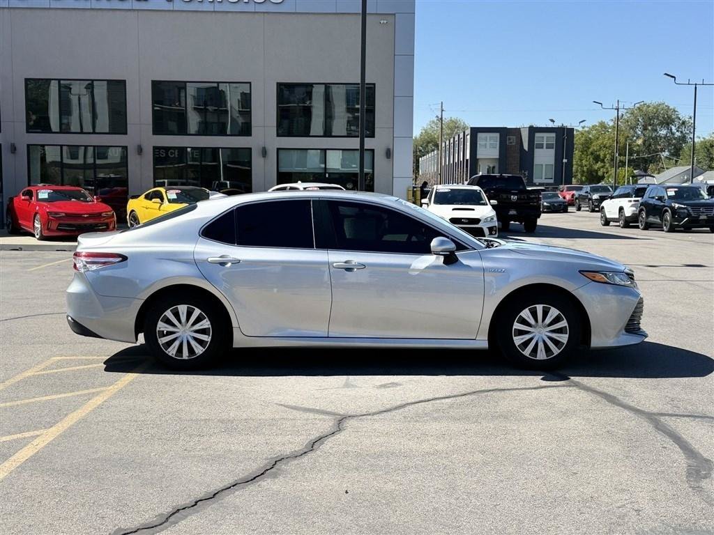 Used 2020 Toyota Camry LE w/ Fleet Convenience Package FWD image 8