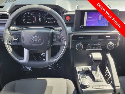 Used 2025 Toyota Tacoma TRD Sport AWD/4WD image 6