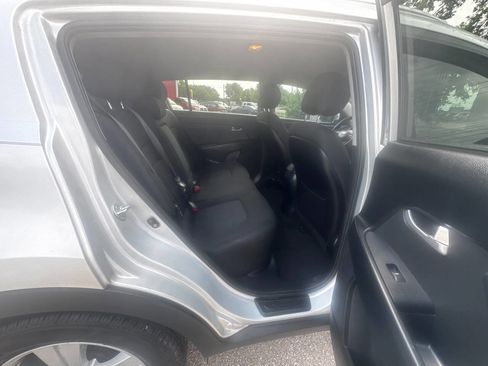 Used 2012 Kia Sportage LX w/ Convenience Pkg image 31