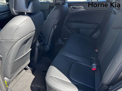 New 2026 Kia Sportage EX image 12