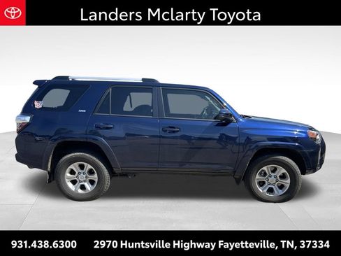 Used 2022 Toyota 4Runner SR5 RWD image 4