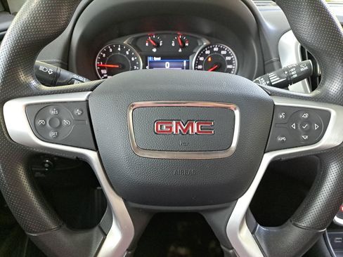 Used 2023 GMC Terrain SLE w/ Driver Convenience Package FWD image 19