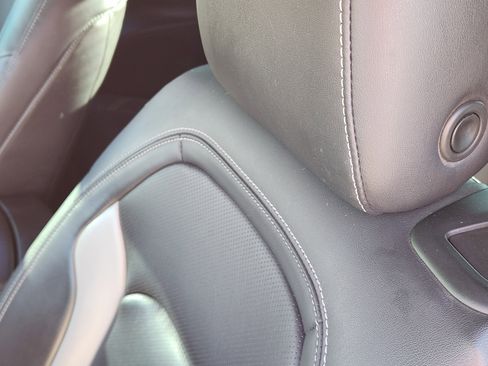 Used 2020 Chevrolet Camaro LT w/ RS Package image 21