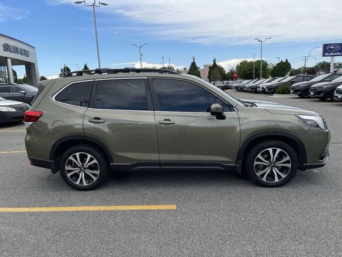 Used 2022 Subaru Forester Limited w/ Popular Package #2 AWD/4WD image 11