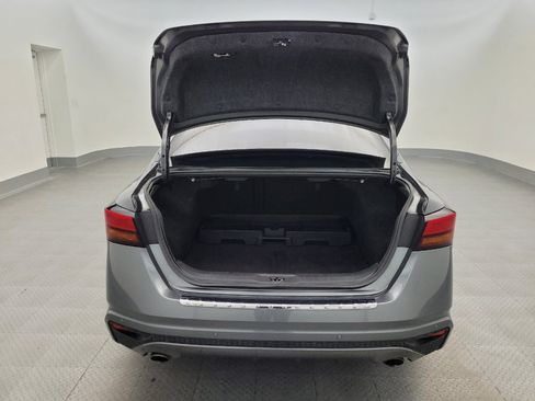 Used 2021 Nissan Altima 2.5 SR w/ SR Premium Package FWD image 29