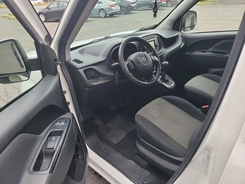 Used 2020 RAM ProMaster City Tradesman FWD image 7