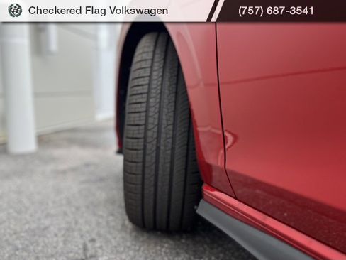 New 2025 Volkswagen GTI SE image 16