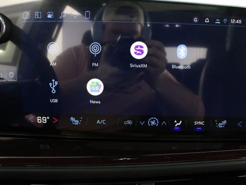 New 2026 Chevrolet Traverse Z71 image 7