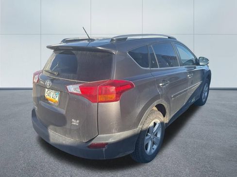 Used 2014 Toyota RAV4 XLE AWD/4WD image 6