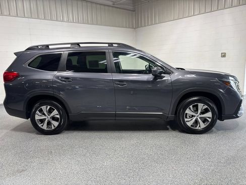 Used 2025 Subaru Ascent Premium AWD/4WD image 8