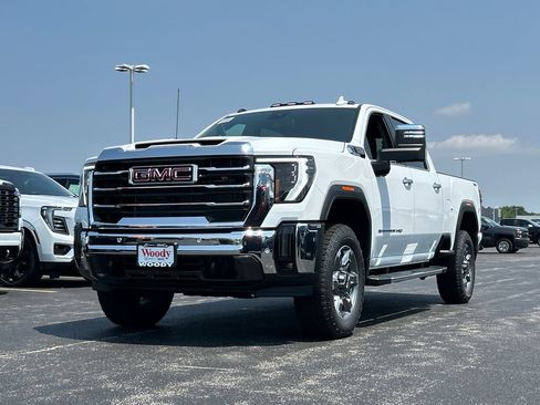 New 2026 GMC Sierra 2500 SLT w/ SLT Premium Package AWD/4WD image 2