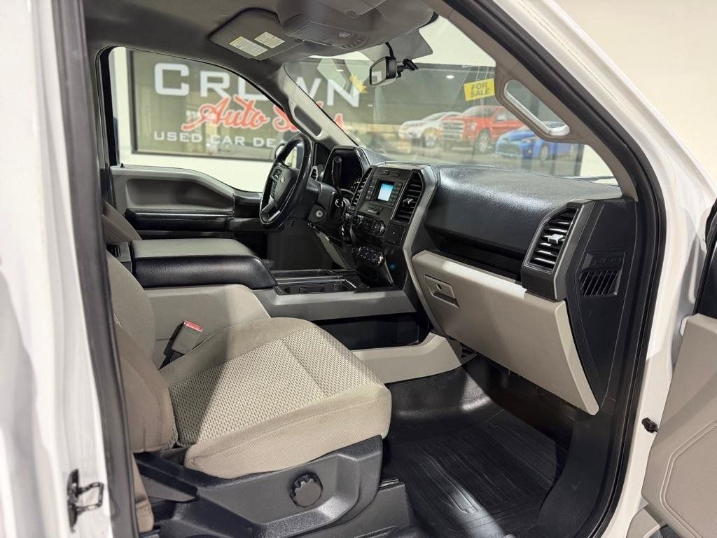Used 2017 Ford F150 XLT w/ Equipment Group 301A Mid AWD/4WD image 13