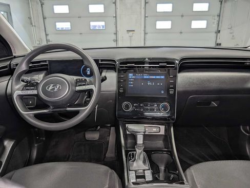 Used 2024 Hyundai Tucson SE AWD/4WD image 17