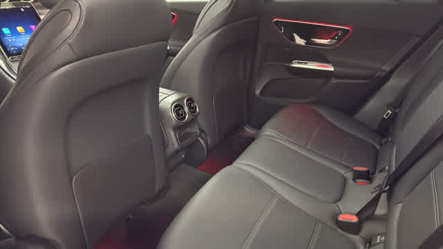 Certified 2026 Mercedes-Benz GLC 300 4MATIC image 28