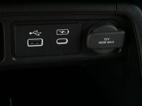 Used 2024 Honda Pilot TrailSport image 31