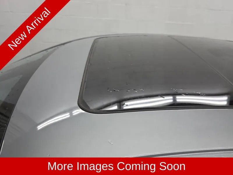 Used 2024 Chevrolet Malibu LT FWD image 8