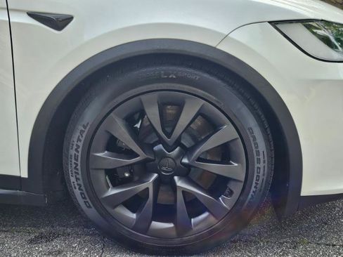 Used 2023 Tesla Model X AWD/4WD image 17