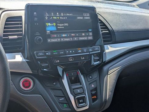 Used 2019 Honda Odyssey EX image 16