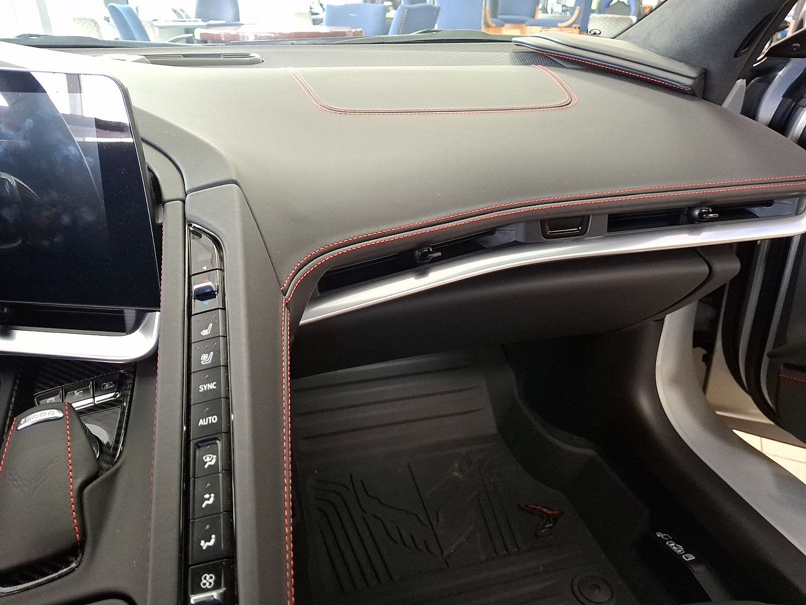 Used 2023 Chevrolet Corvette Stingray Premium Cpe w/ Z51 Performance Package RWD image 16