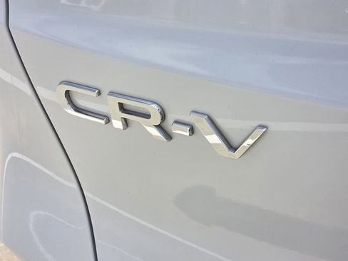 Used 2023 Honda CR-V EX-L image 10