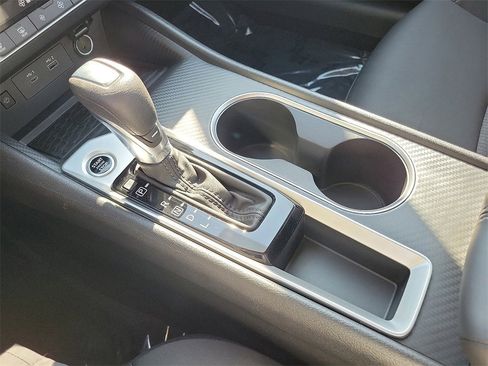 New 2025 Nissan Altima 2.5 SV w/ SV Special Edition Package image 10