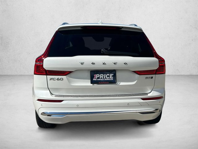 Used 2023 Volvo XC60 B5 Plus AWD/4WD image 7