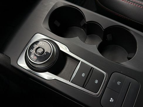 Used 2022 Ford Escape SEL w/ SEL Stealth AWD Package image 17