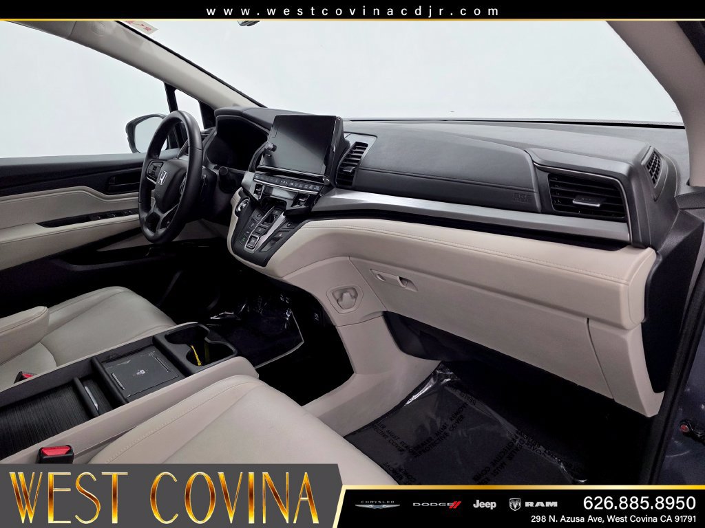 Used 2025 Honda Odyssey EX-L image 13