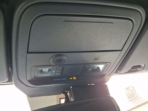 Used 2022 Ford Bronco Outer Banks AWD/4WD image 27
