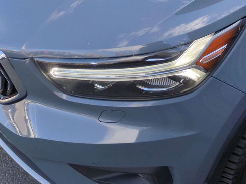 Used 2020 Volvo XC40 T5 Inscription w/ Protection Package Premier image 10