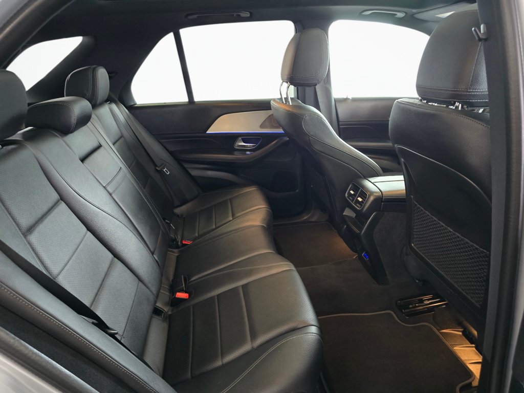Used 2025 Mercedes-Benz GLE 350 4MATIC image 41