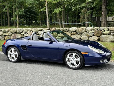 Used 2001 Porsche Boxster RWD image 22